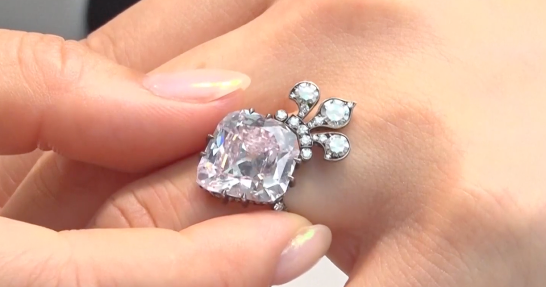 Pink diamond tied to Marie Antoinette expected to sell for up to $5 million at auction