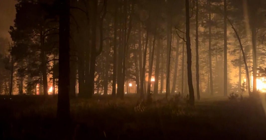 Dry conditions fueling dozens of wildfires across western U.S.